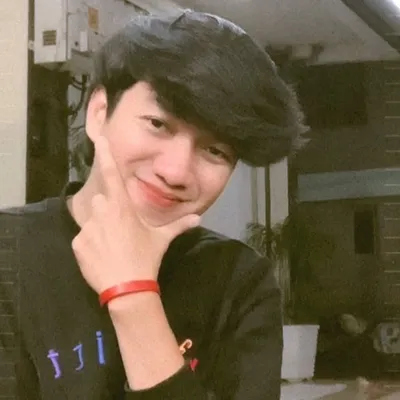 Rezisyaputra15_ profile