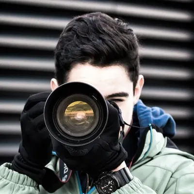 RAPHI | PHOTOGRAPHER profile