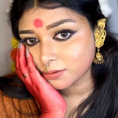 Sneha/ Beauty creator profile