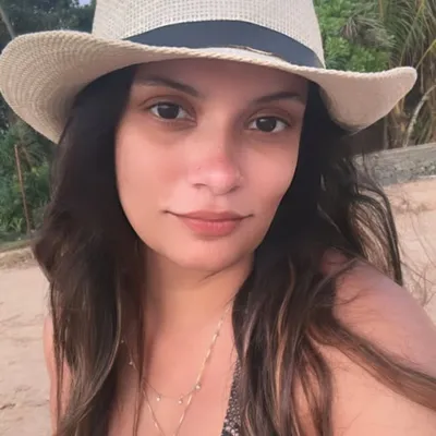 Rhea Kalianiwala 🦦 profile