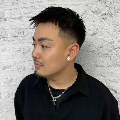 福田佑也/京都/河原町/白髪ぼかし/ハイライト/バレイヤージュ/シークレットハイライト/脱白髪染め/美容室/美容院 profile