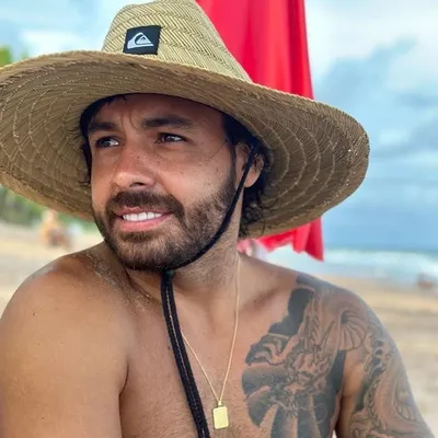 Ricardo Goulart profile