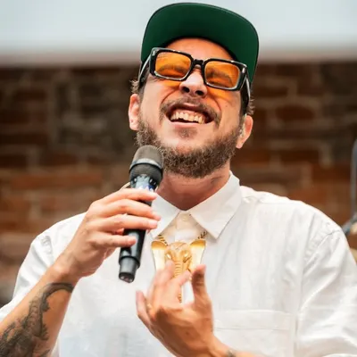Riccie Oriach profile