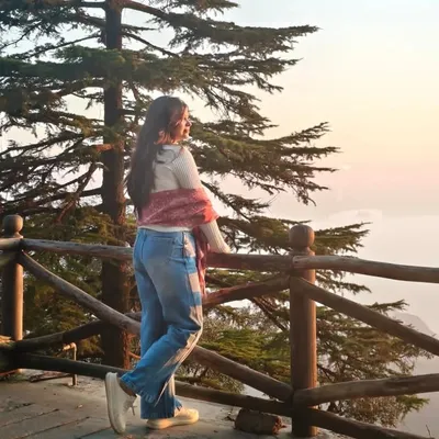 Riddhi Singh profile