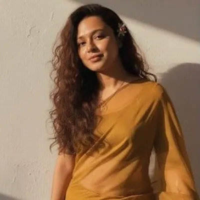 RIDDHI l Makeup Artist l Tripura profile