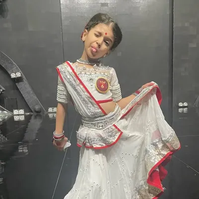 Riddhi sadrani ( thakkar ) profile