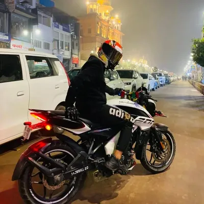 Rahil Khizer profile