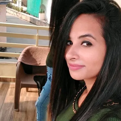 ridhi yadav profile