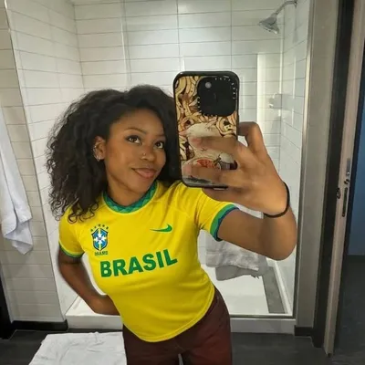 Riele Downs✮☯️ profile