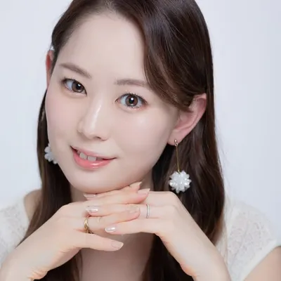 Riho | 大人の"垢抜け"新作コスメ図鑑💄 profile