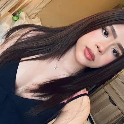 valeria profile