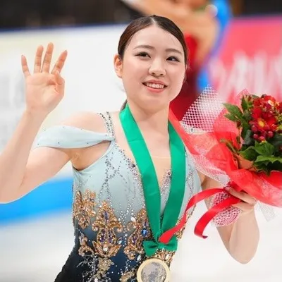 Rika Kihira 紀平梨花 profile