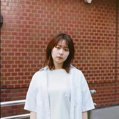 莉子 profile