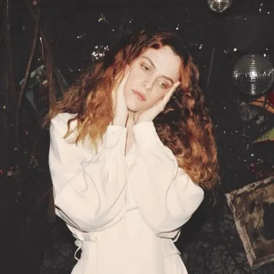 Riley Keough profile
