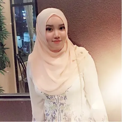 Rinn Asri profile
