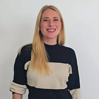 Rinske Douna profile