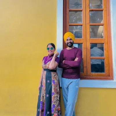 Ripan & Khushi profile