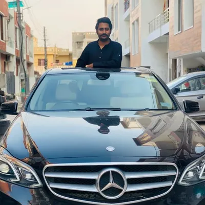 Rishabh Saab️️ ️ profile