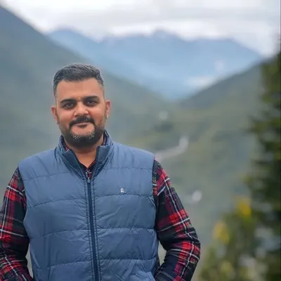 Rishi Jasra profile
