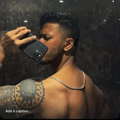 RISHAV BANIK profile