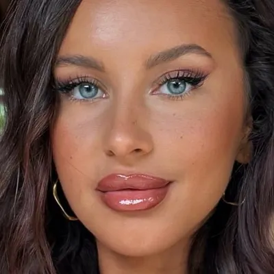 RITA DOBRÕES profile
