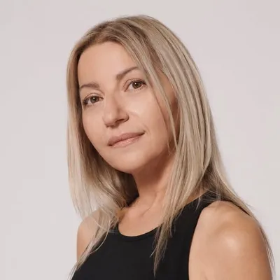 Rita Vinieris profile