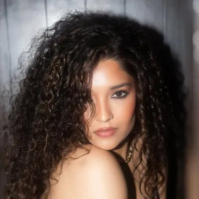 Ritika Singh profile