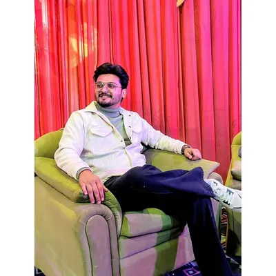 Ritik Manhas profile