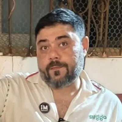 Riyaaz Amlani profile