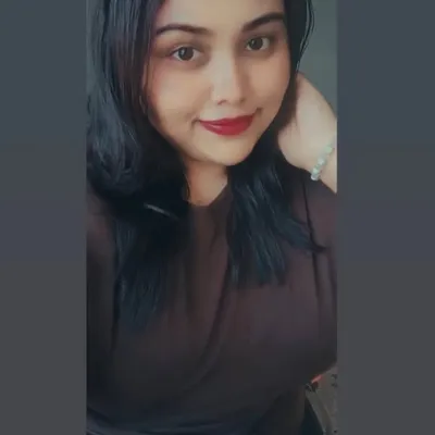 Riya Bhowmik profile