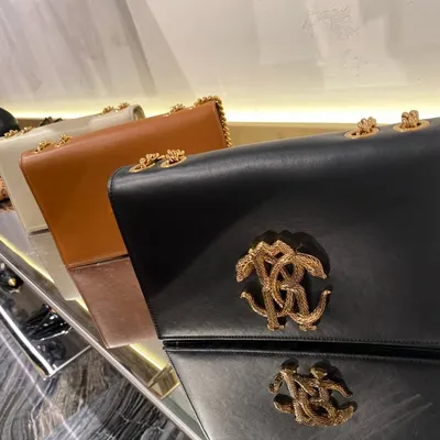 الاول بارك🥇 لشنط و الحقائب 😻🧸👜 profile