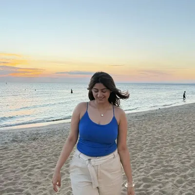 Riya Dhingra profile