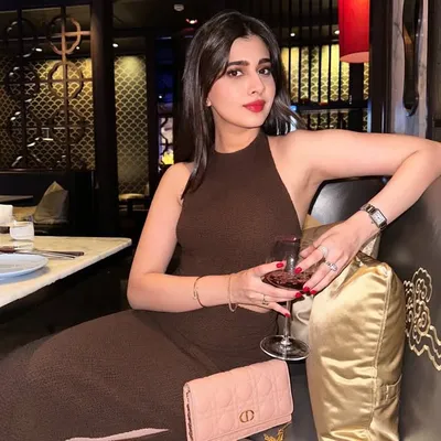 Riya Oberoi profile
