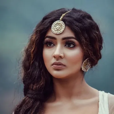 Riya Saha profile