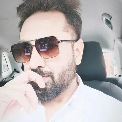 Rizz Khan profile