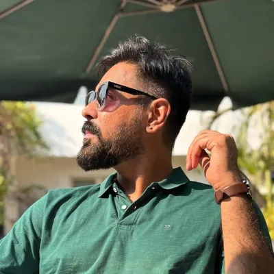 Adhishh profile
