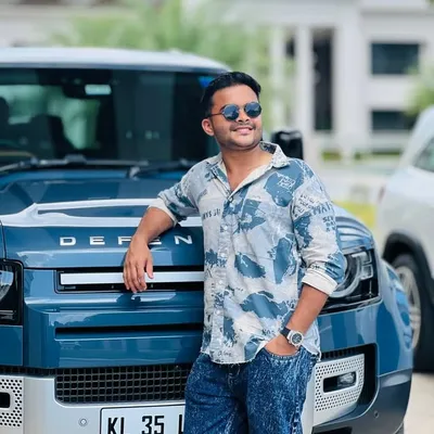 RJ ANTHU(SHIHAS)