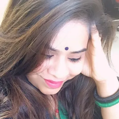 RJ Vidhi profile