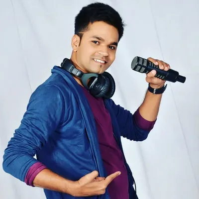 RJ DK profile