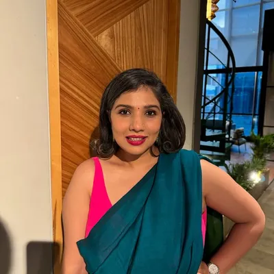 Shezzi Mirza profile