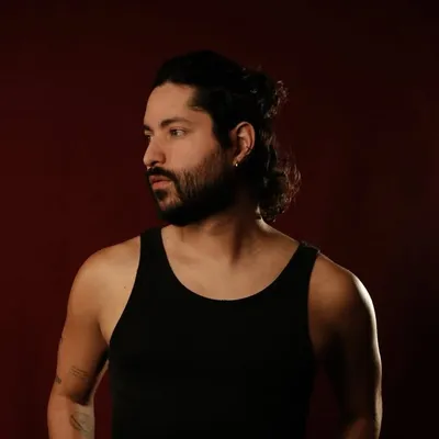 Robbie Meza profile