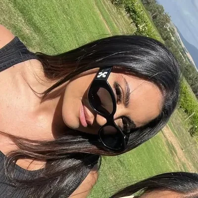 ʀ ᴏ ʙ ʙ ʏ 🦋 profile