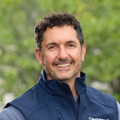 Rob Candelino profile