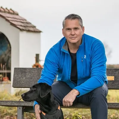 Robert Freytag profile