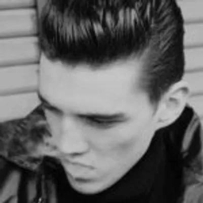 Robert Grunenberg ๐ด profile