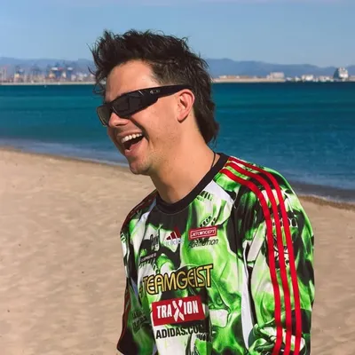 Roberto Cardona profile
