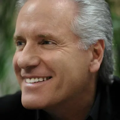 Roberto Justus profile