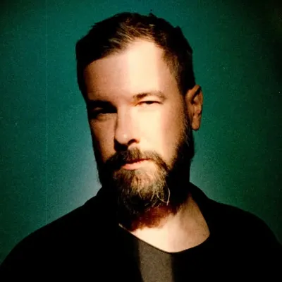 Robert Sakowski profile