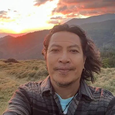 Gede Robi profile