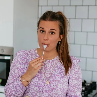 Robine van Tilburg profile